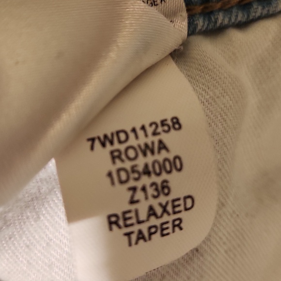 ❤️ LUCKY BRAND HIGH RISE RELAXED TAPERED FLORAL EMBROIDERED JEANS, 4 (27) - Picture 14 of 16